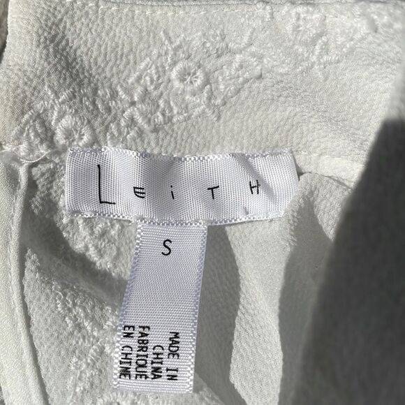 Anthropologie Leith White Lace High Neck Top with Eyelet Cut Outs (Size: Small) - Picture 16 of 16